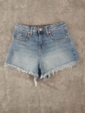 Wild Fable Women's High-Waist Light Wash Denim Cutoff Shorts Size 0 R